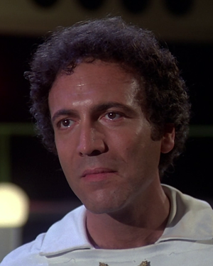 Duke Danton dans La Montagne du sorcier.png